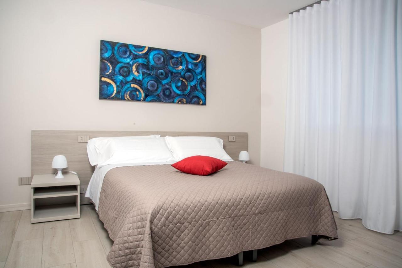 Camelot Red - Appartamenti Verona Exterior foto